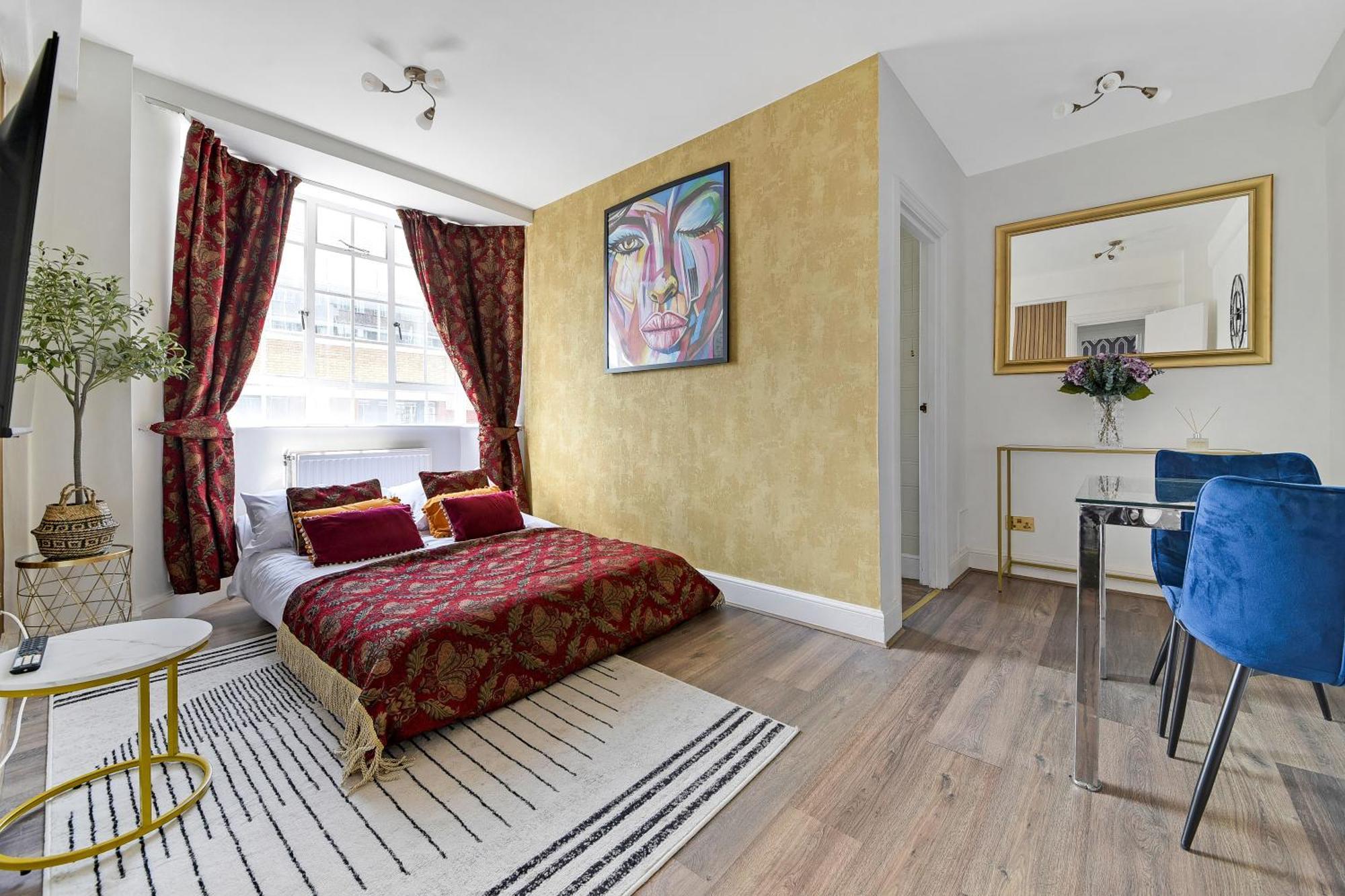 Stylish & Comfy Chelsea Haven Walk To Tube & Bus * Лондон