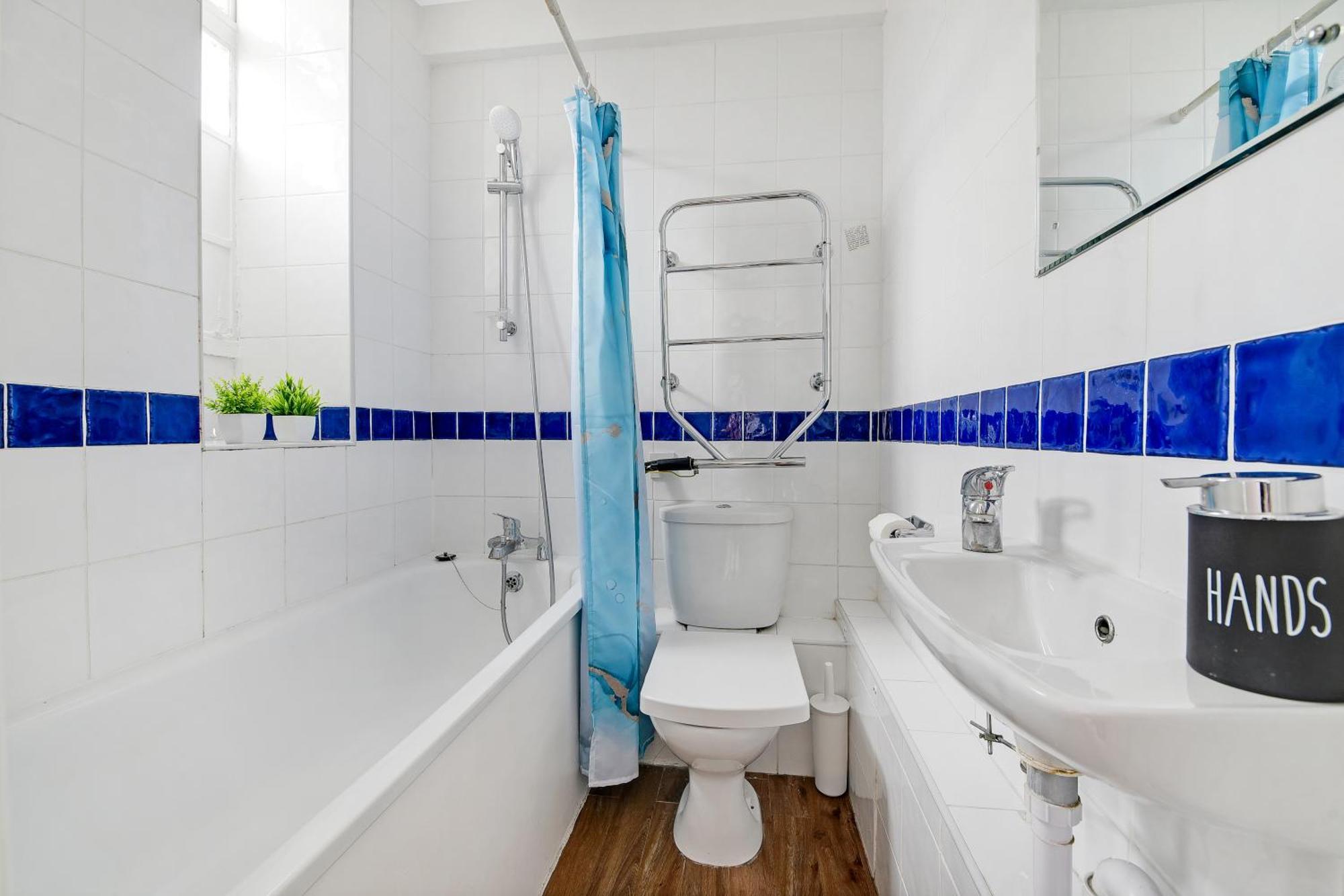 Stylish & Comfy Chelsea Haven Walk To Tube & Bus Apartment *